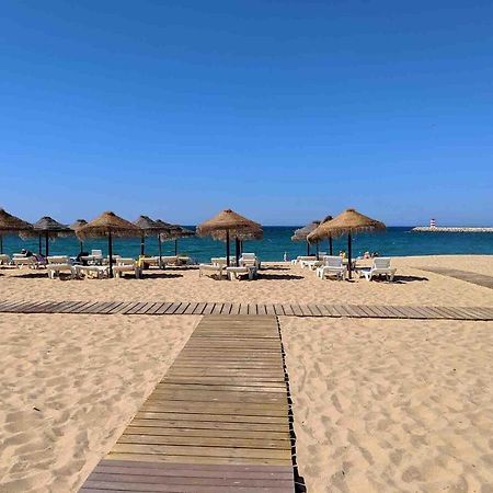 Apartamento Frente Ao Mar Com Piscina De Agua Salgada 奎特里拉 外观 照片