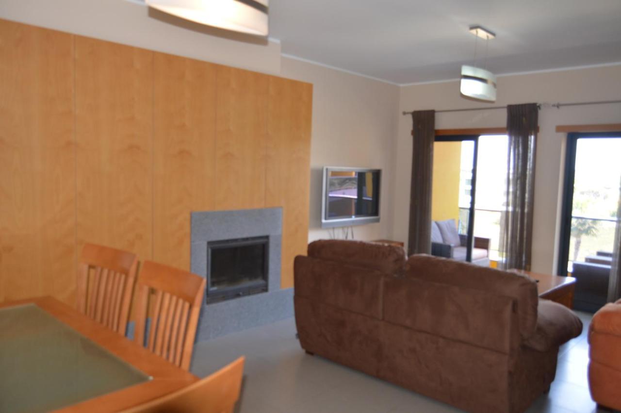 Apartamento Frente Ao Mar Com Piscina De Agua Salgada 奎特里拉 外观 照片