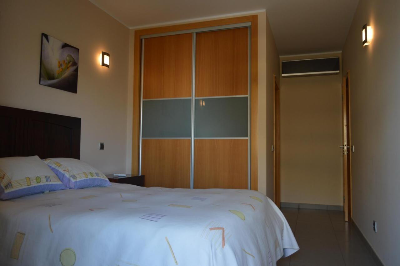 Apartamento Frente Ao Mar Com Piscina De Agua Salgada 奎特里拉 外观 照片